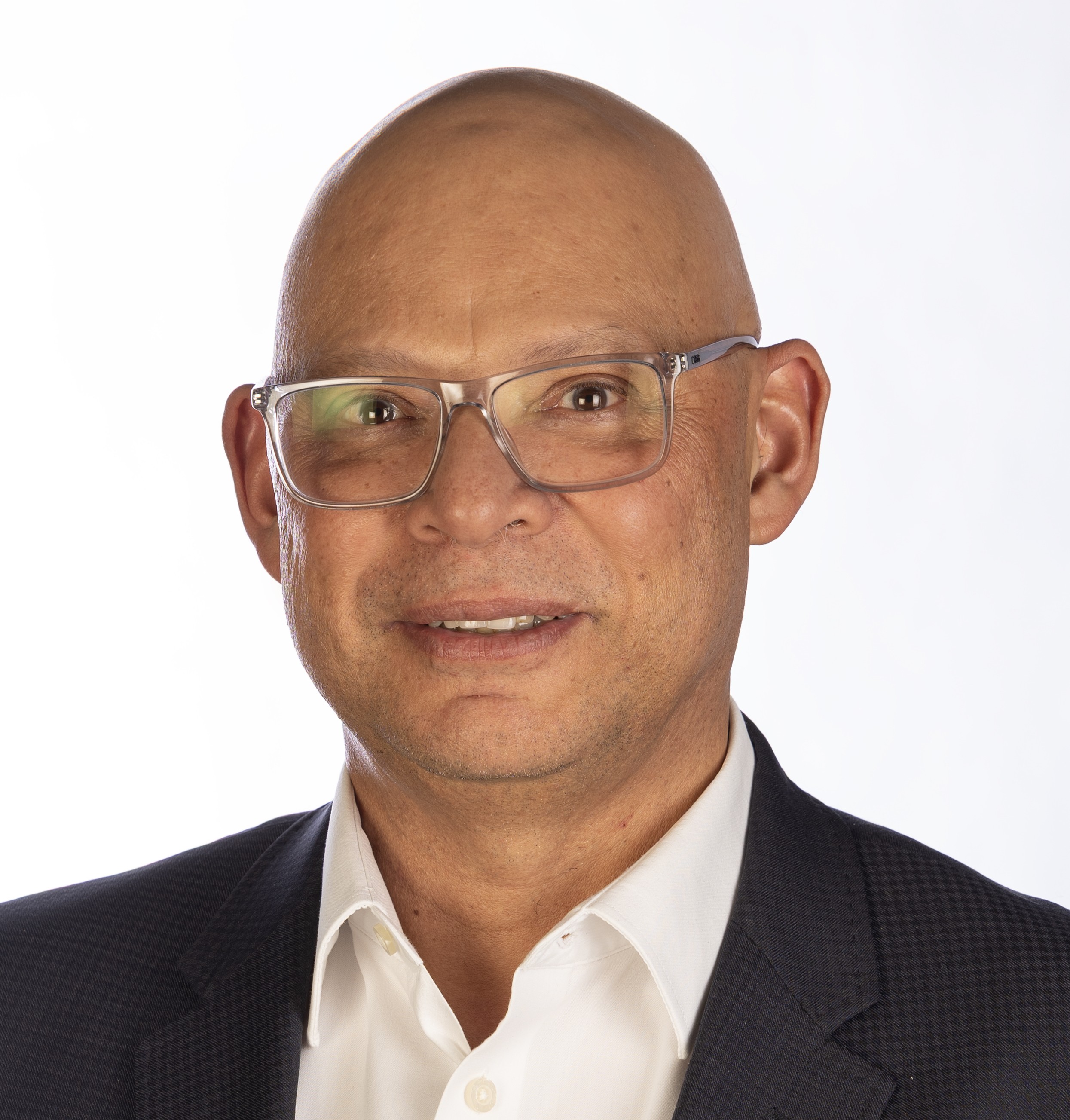 17787 Ian Wakefield1 Cropped